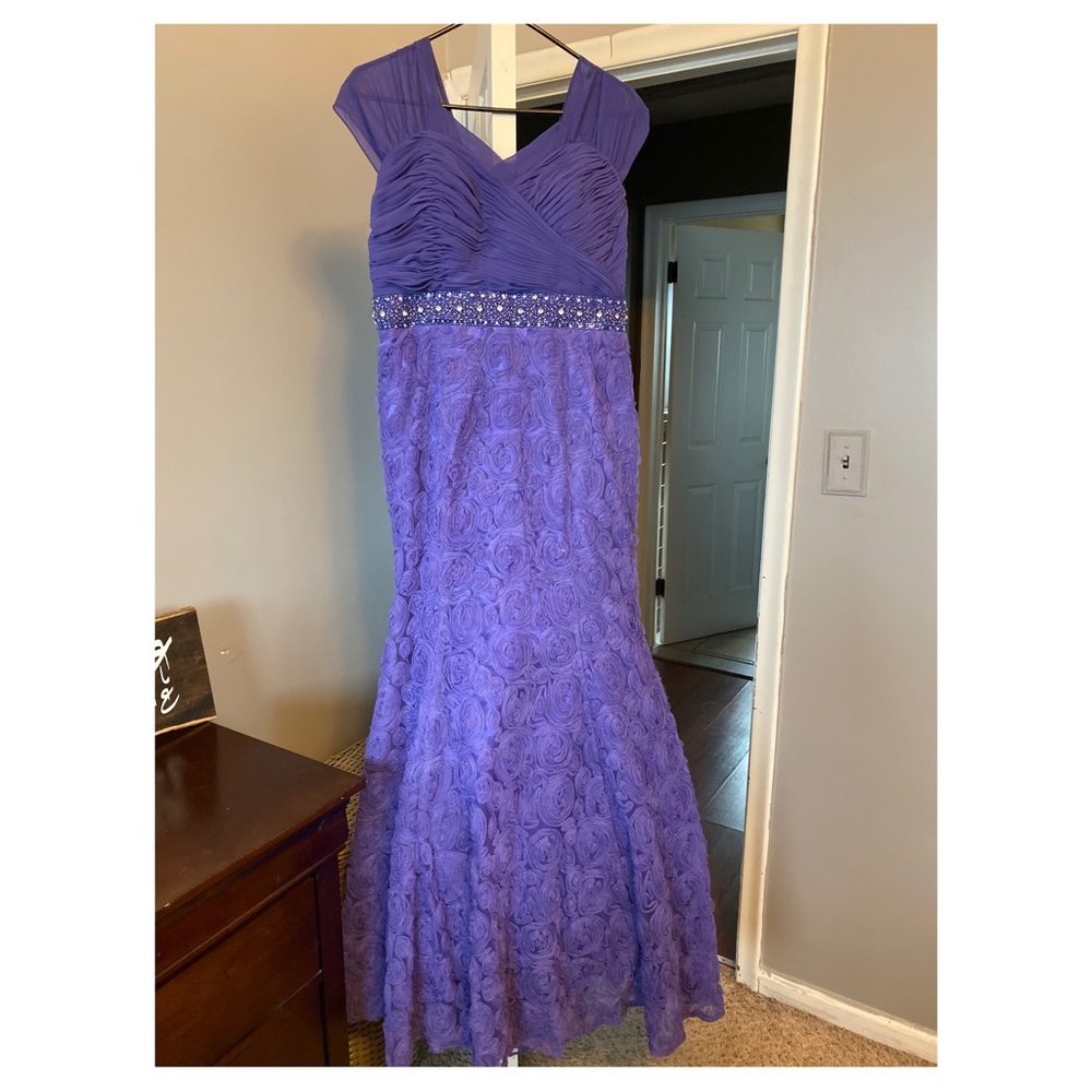 Studio 17 Flower Gown - image 1